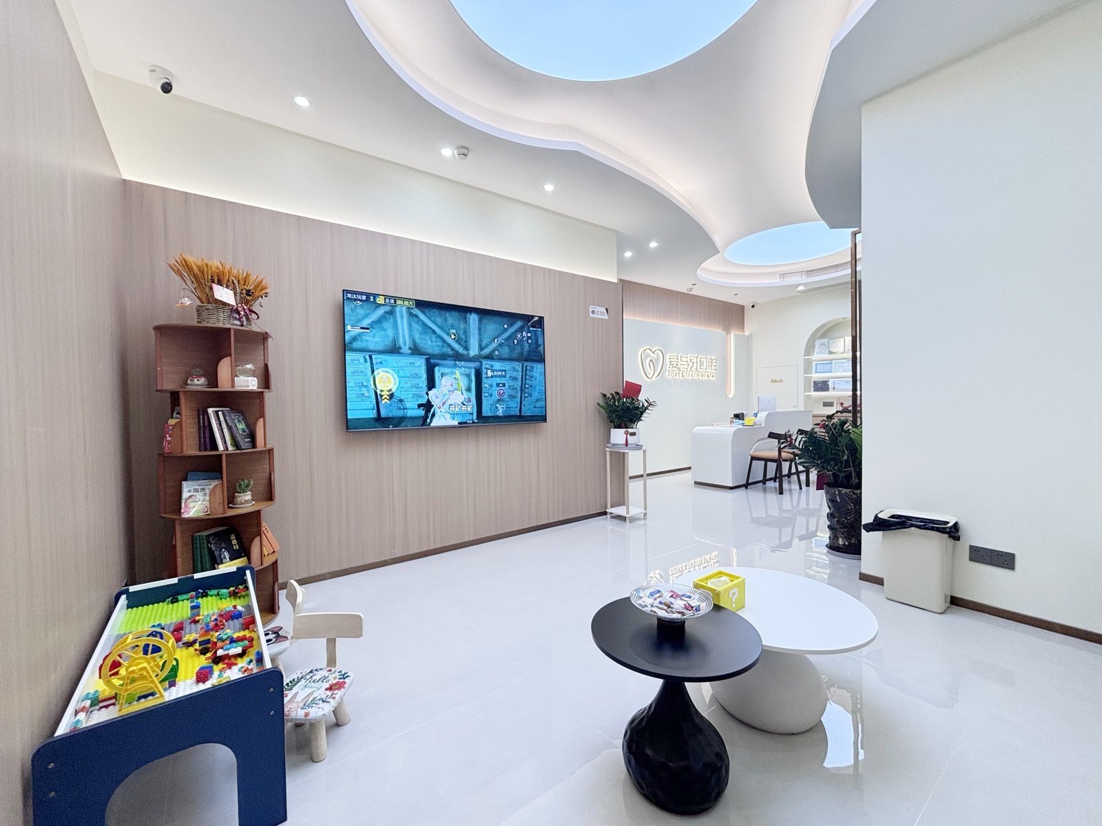爱与牙口腔门店实拍